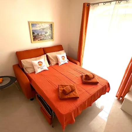Domisol Duplex Near Sea * St. Paul's Bay