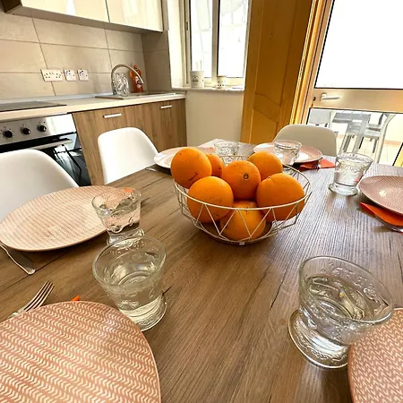 Domisol Duplex Near Sea Apartment